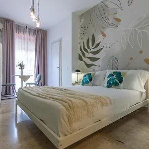 https://beplace-melzo-apartments.italymilanhotels.net